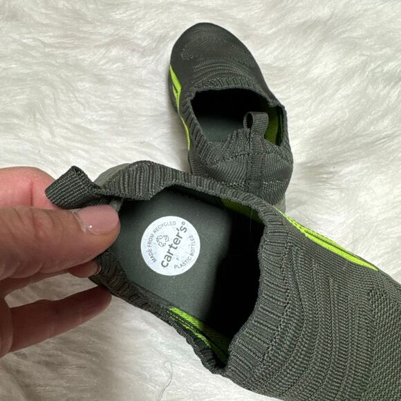 Carter’s Kids Army Green Recycled Slip On Sneakers Size 2 - Picture 7 of 8